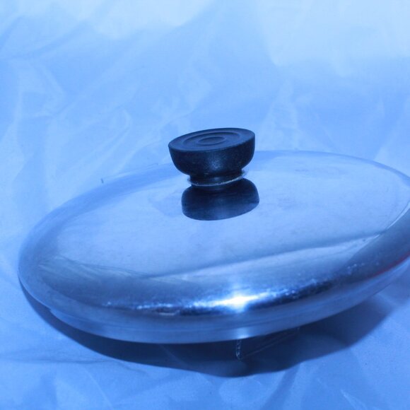 Revere Ware Lid - Replacement Lid Only - Fits 8" Skillet & Pot - 7 3/4" Inner - Picture 4 of 8